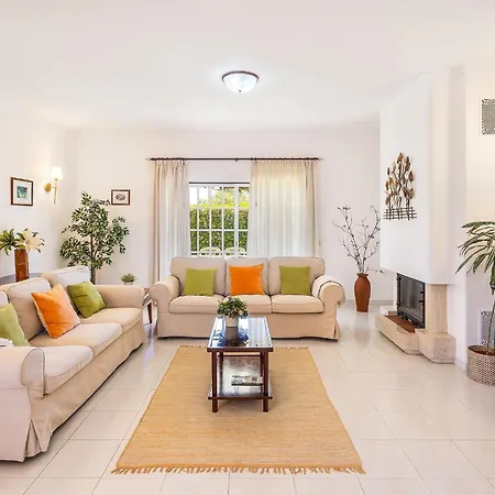 Vila Montejunto * Албуфейра