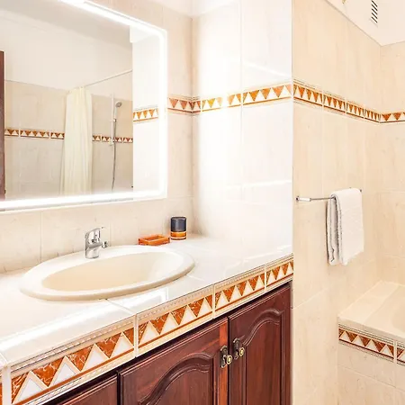 Вилла Vila Montejunto