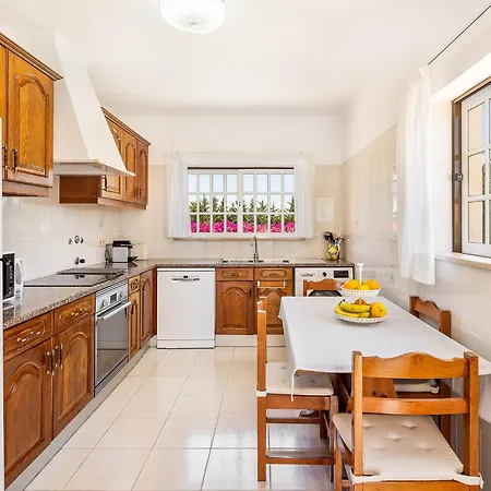 ヴィラ Montejunto *